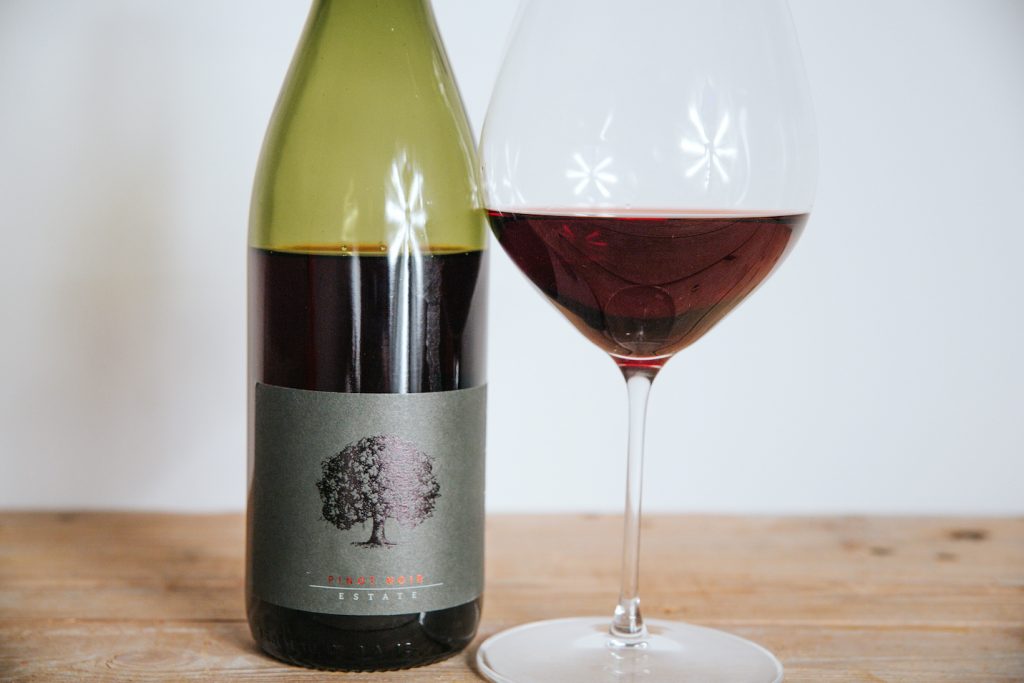 Tilia - Pinot noir, Estate