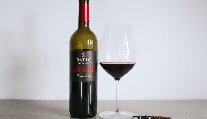 Batič - Angel red, 2018